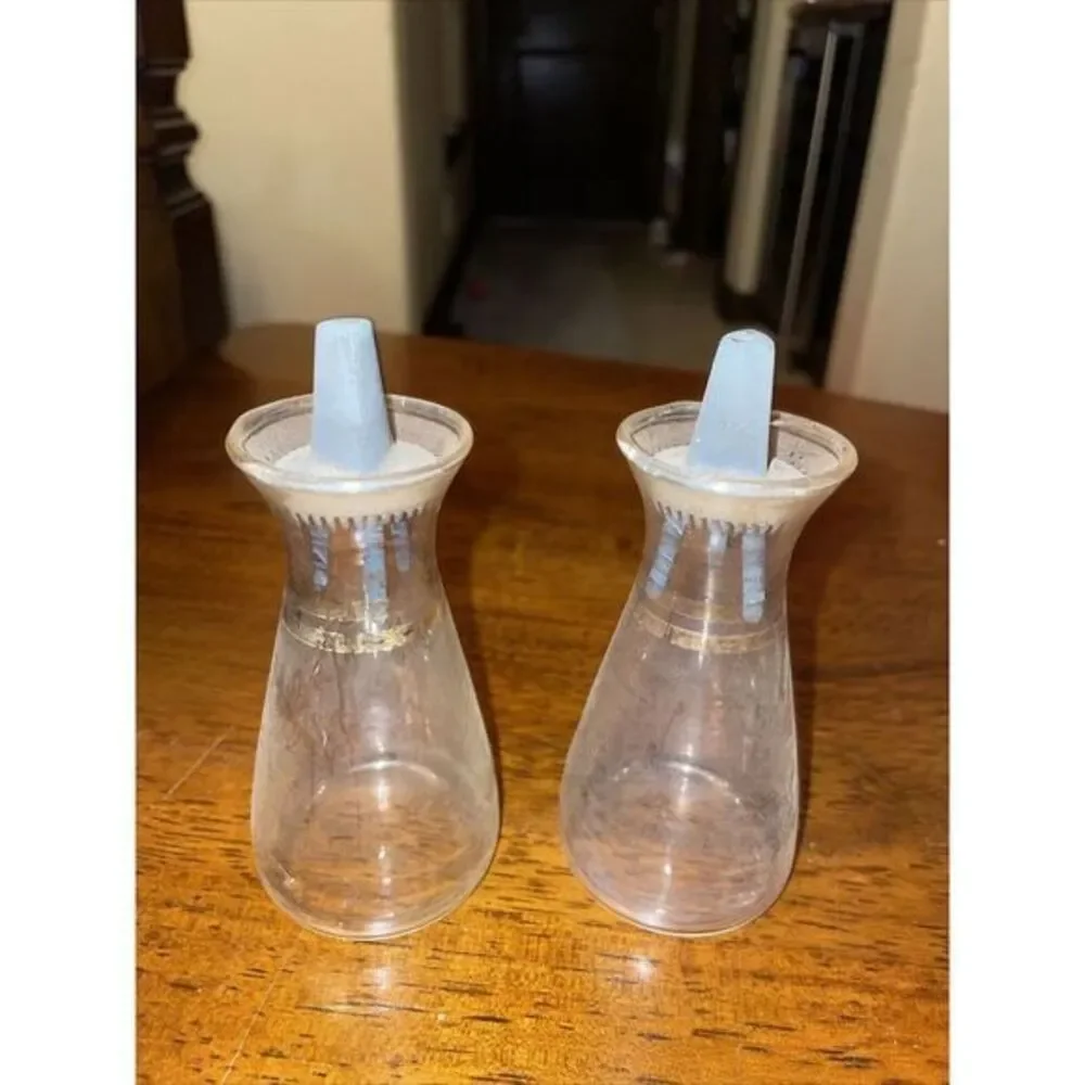 Vintage‎ Set PYREX Oil and Vinegar Cruets Gold Bands with Stoppers Made in USA